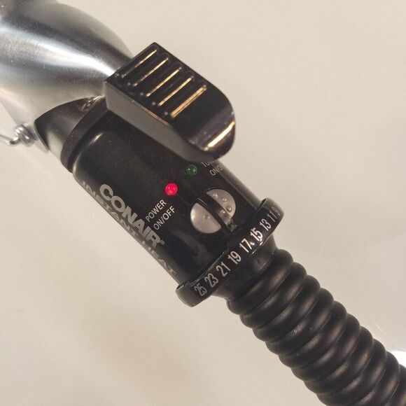 Conair Instant Heat Curling Iron 1.5 Inch Curling Iron Wand Loose Curls - Picture 2 of 7